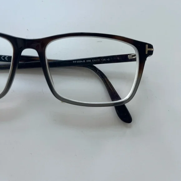 Tom Ford Tortoise Rectangular Eyewear - Picture 4 of 7